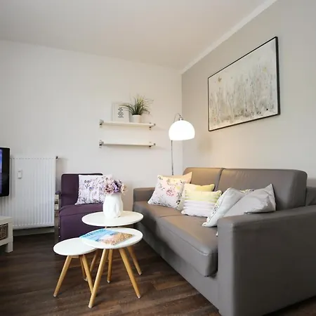 Moderne In Der Residenz Von Flotow Mit Strandkorb Apartament Heiligendamm